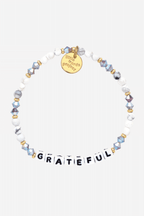 GRATEFUL in Cream Puff/White