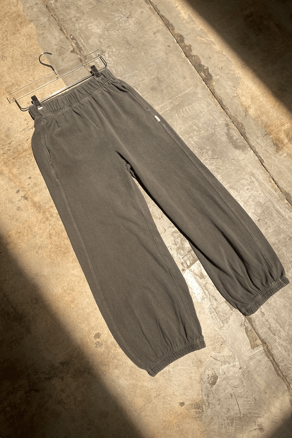 Balloon Pants in Coal