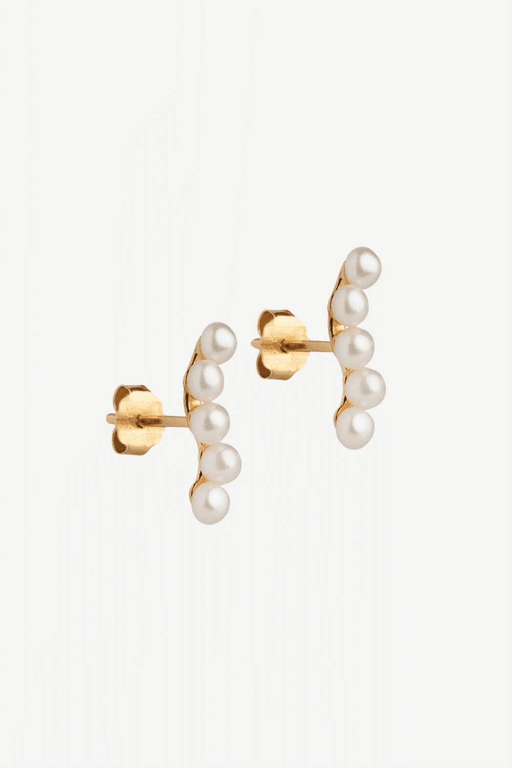 Evie Studs in Pearls