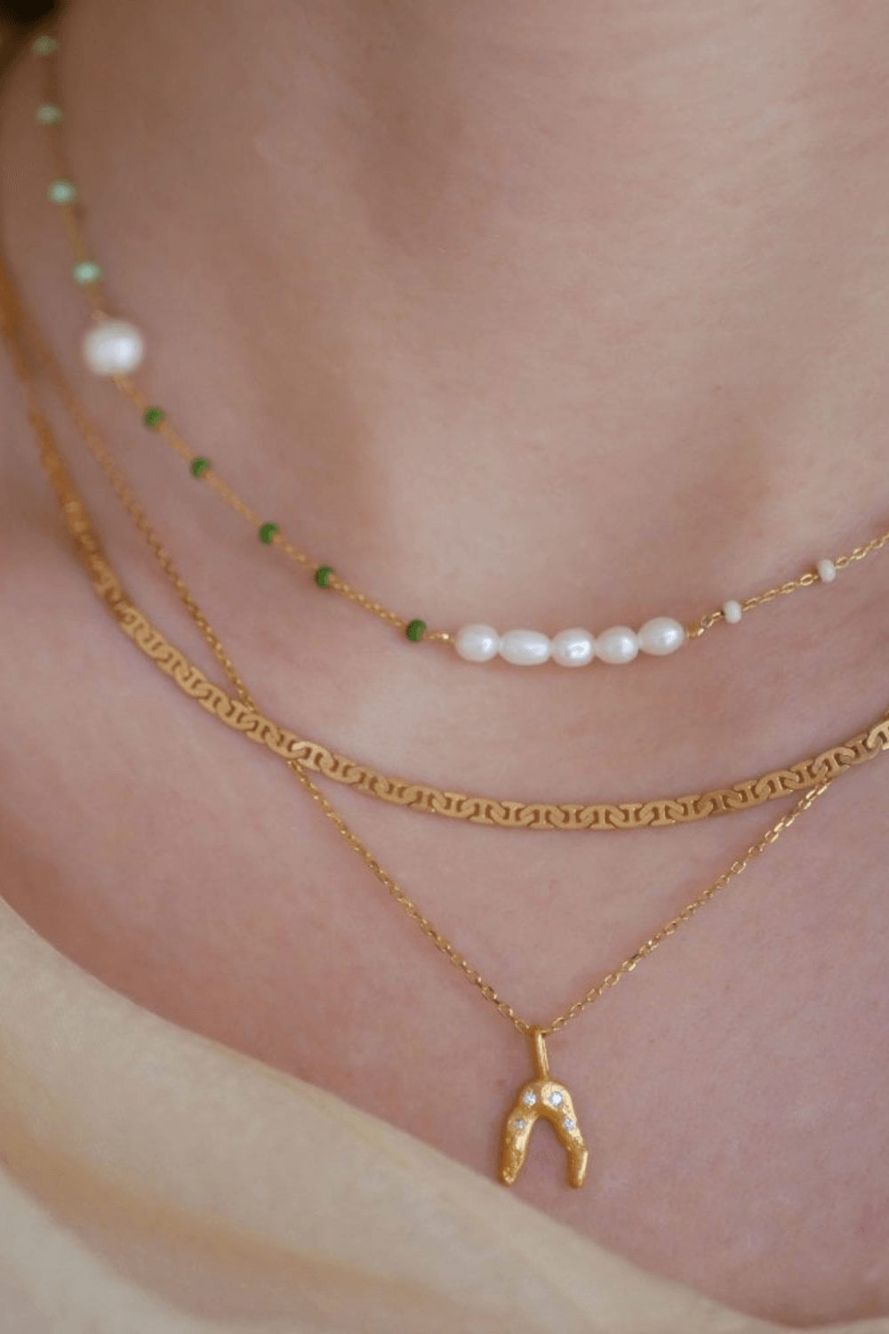 Lola Necklace in Glory
