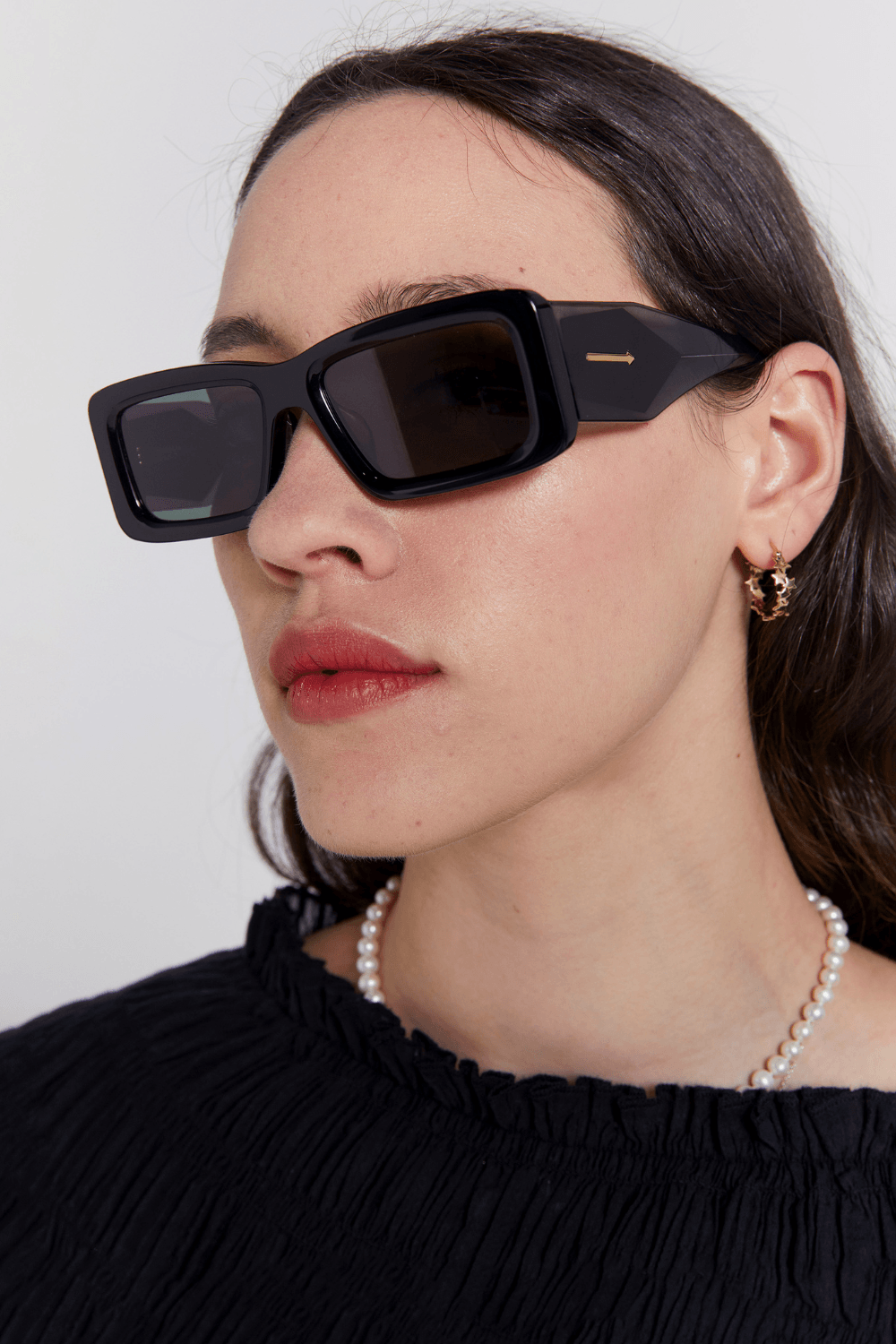Axiom B Sunglasses in Black