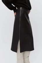 Kathe - Textured Leather Skirt in Espresso
