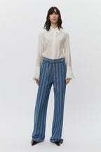 Elijah Graphic Denim Jeans in Surf The Web