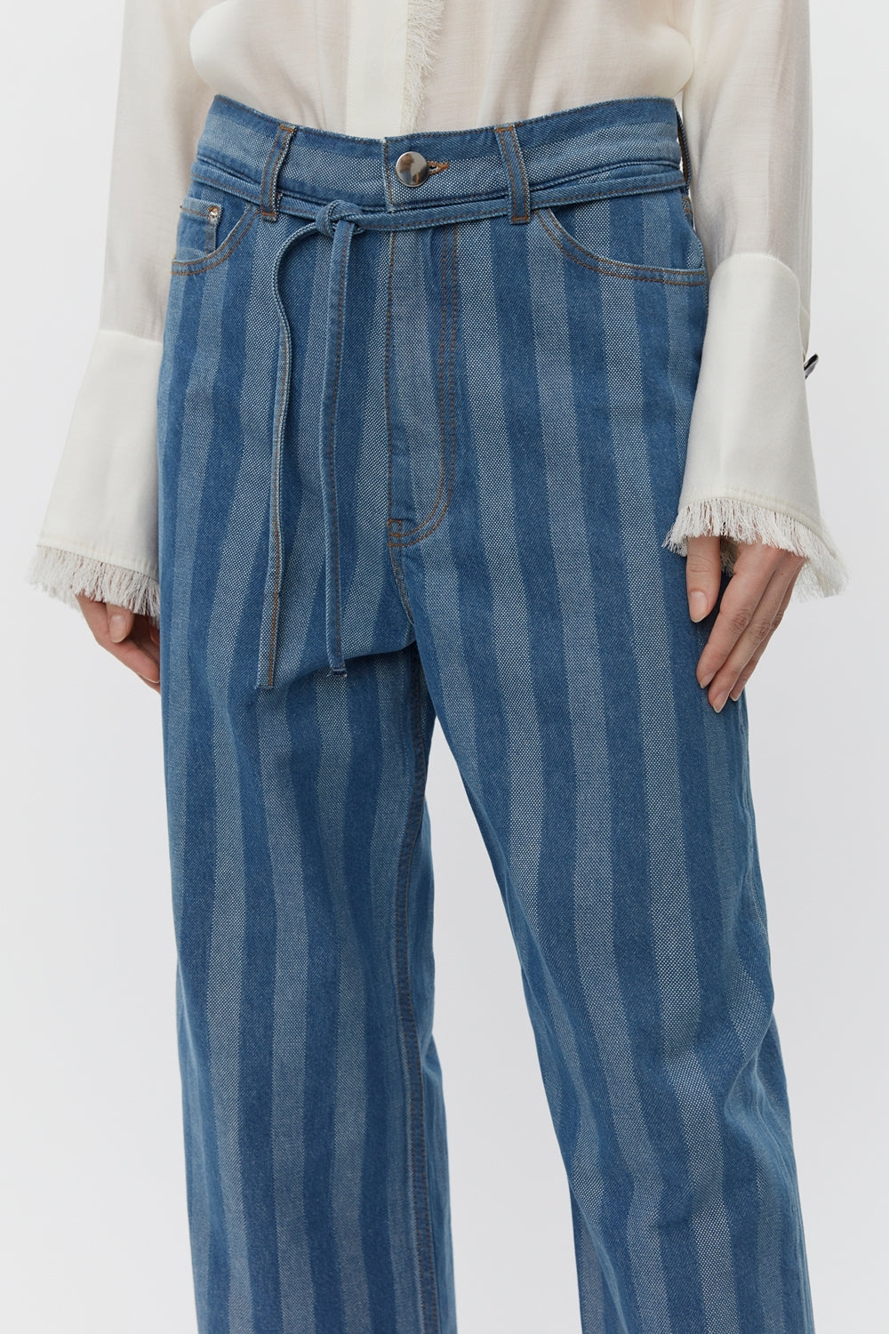 Elijah Graphic Denim Jeans in Surf The Web