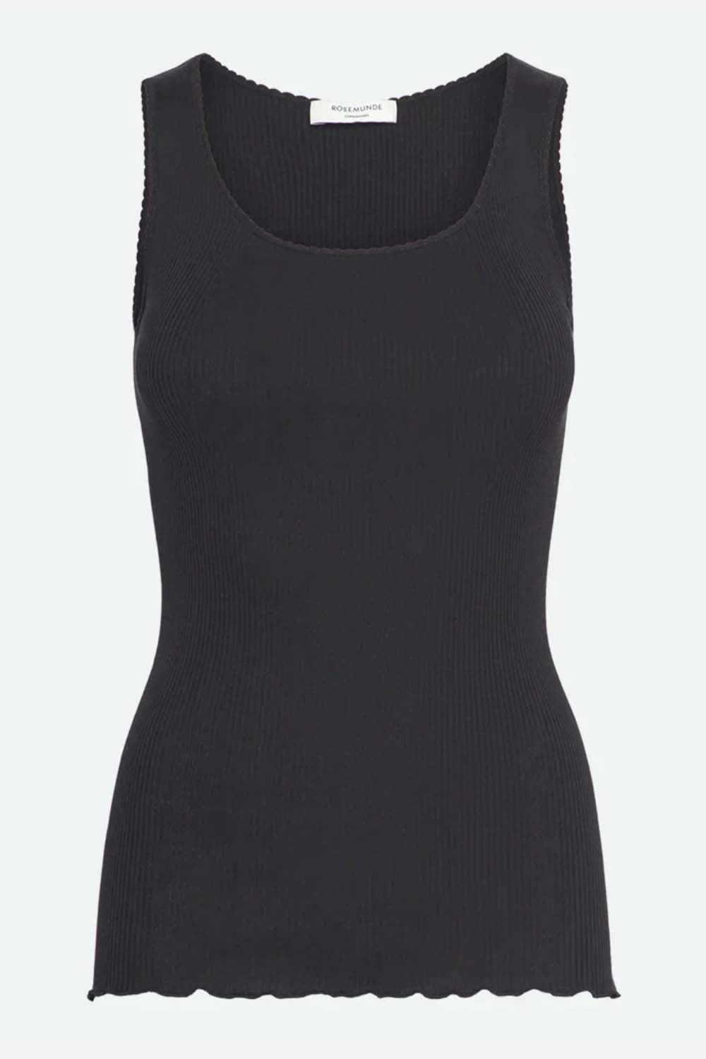Beatha U-Neck Vest in Black