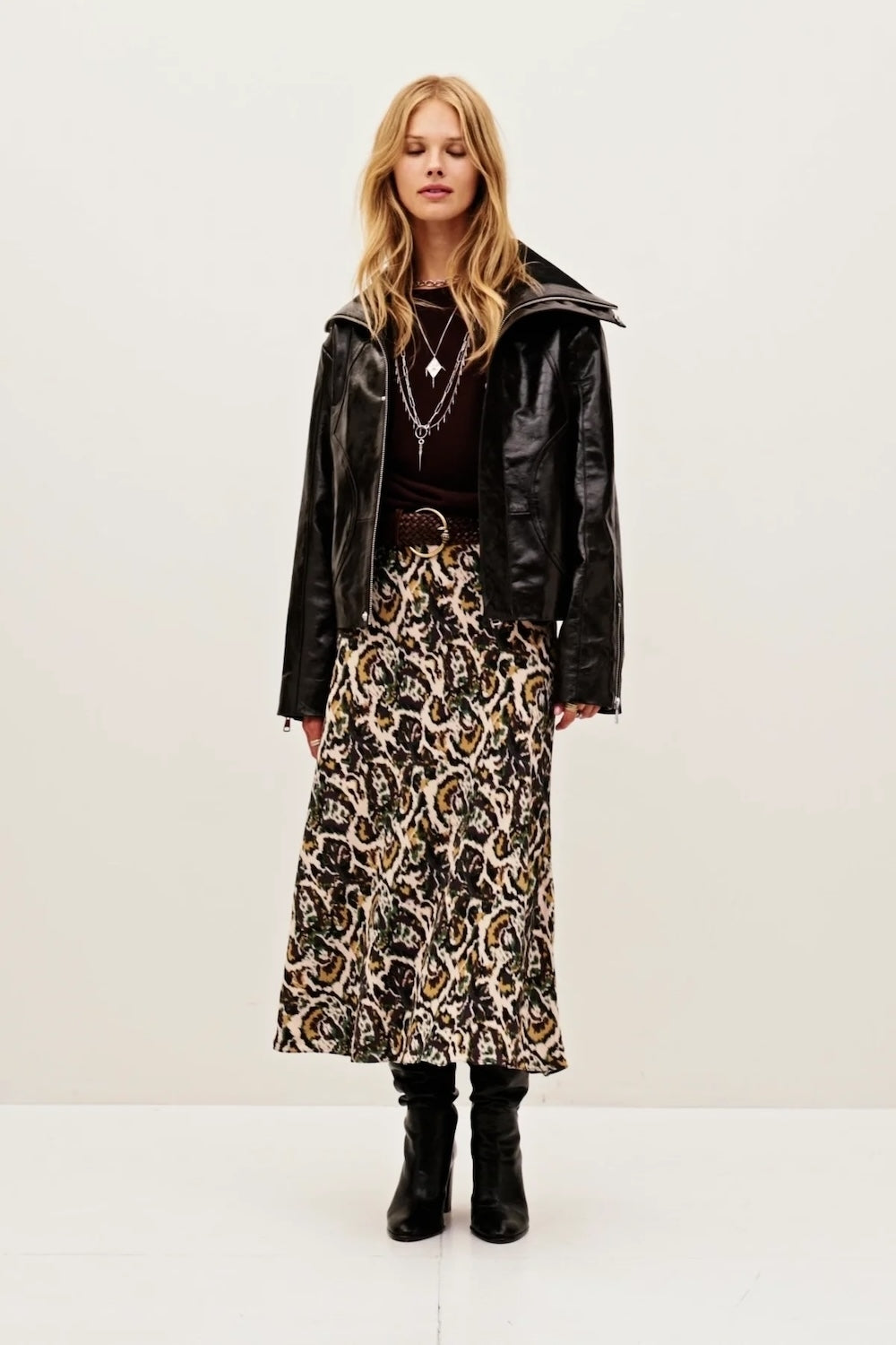 Onintia Skirt in Ecru