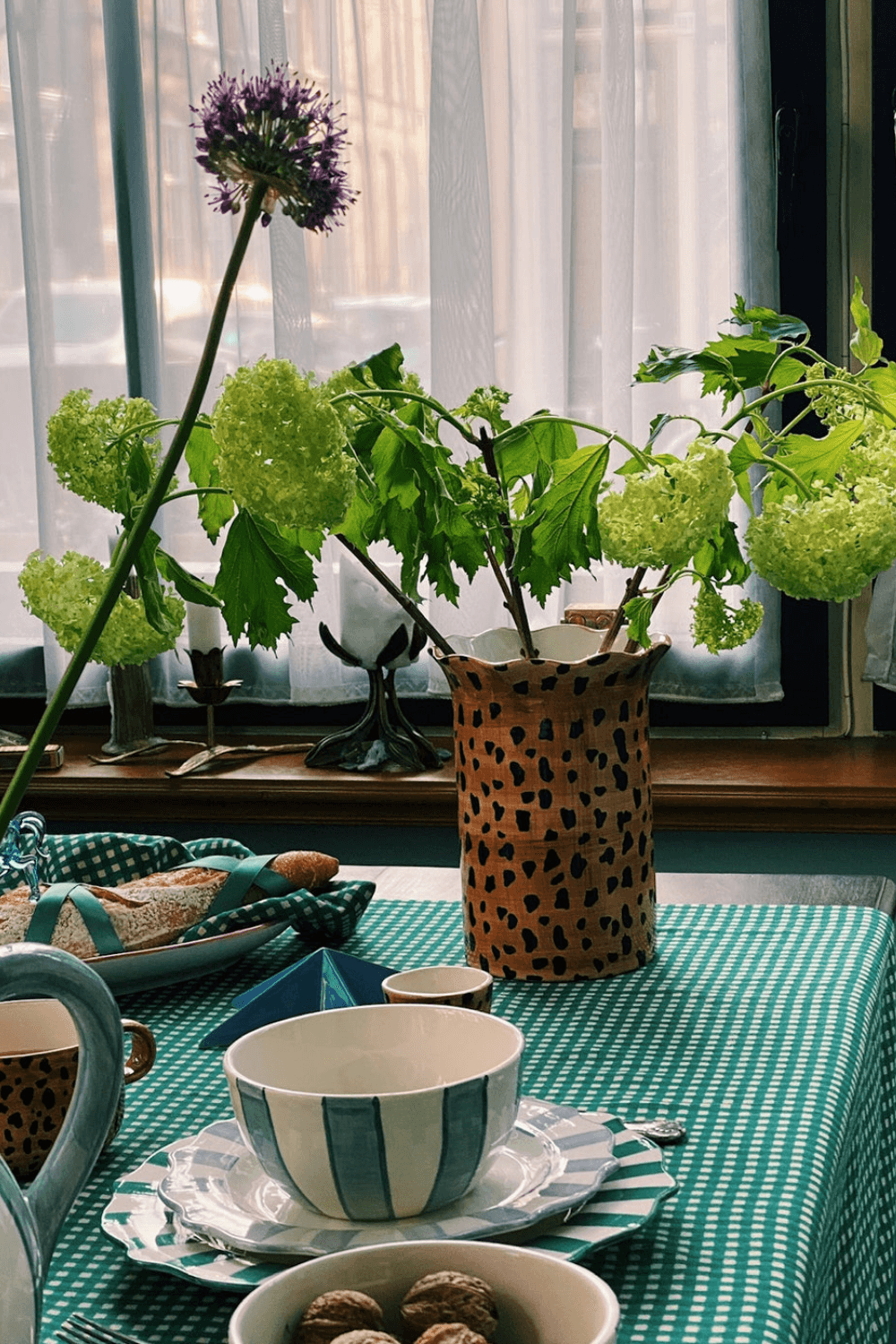 Leopard Vase in Brown