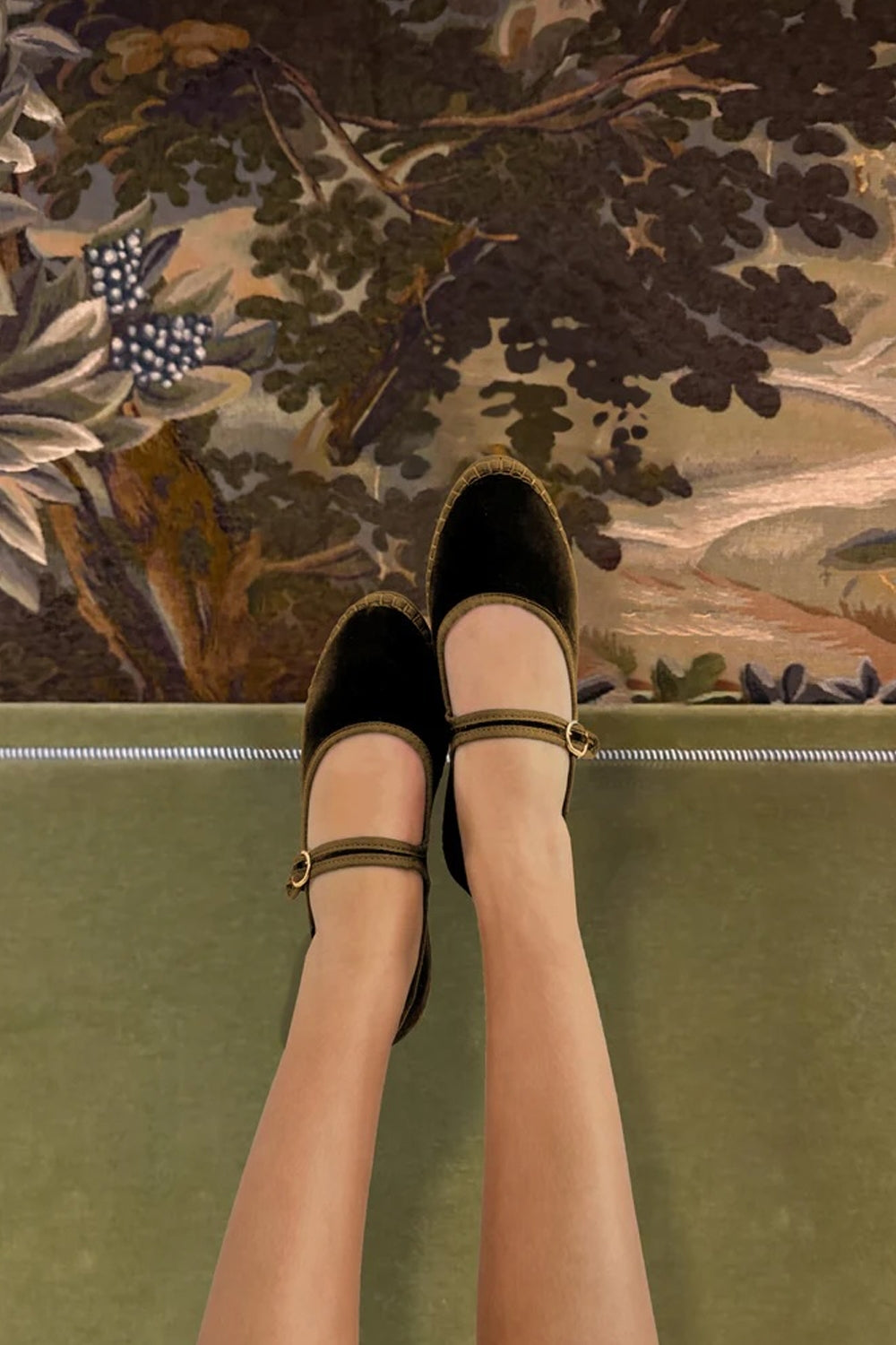 Ulla Velvet Mary Jane in Brown