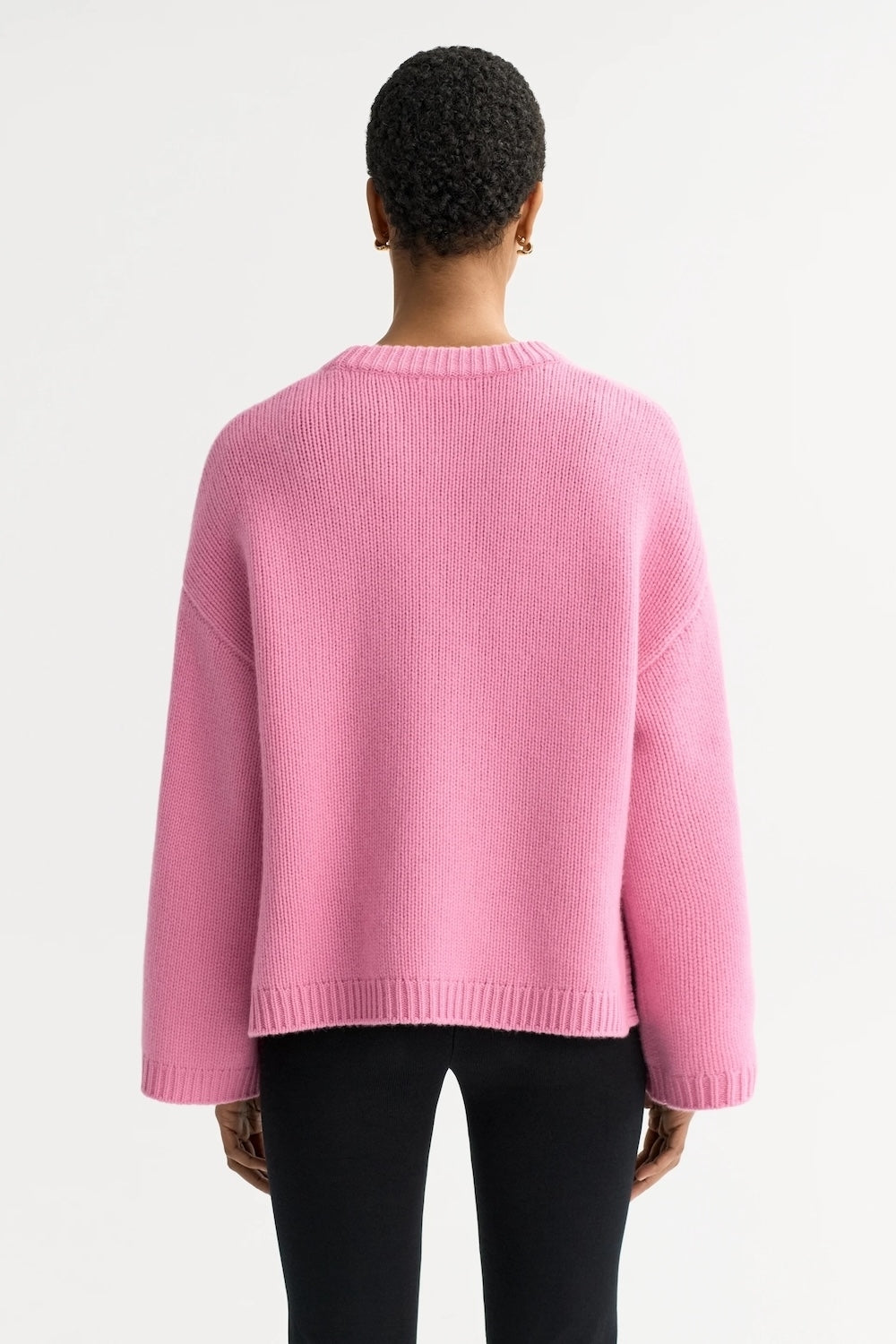 Soft Goat Chunky Crew Neck Cashmere Sweater in Pink