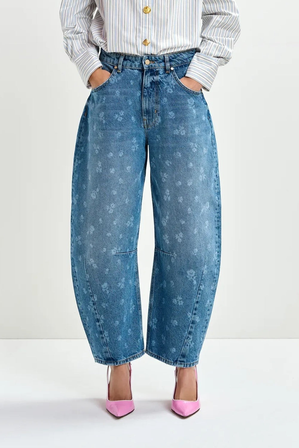 Floral Print Cropped Barrel Leg Jeans