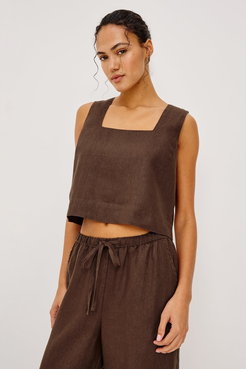 Akira Top in Espresso