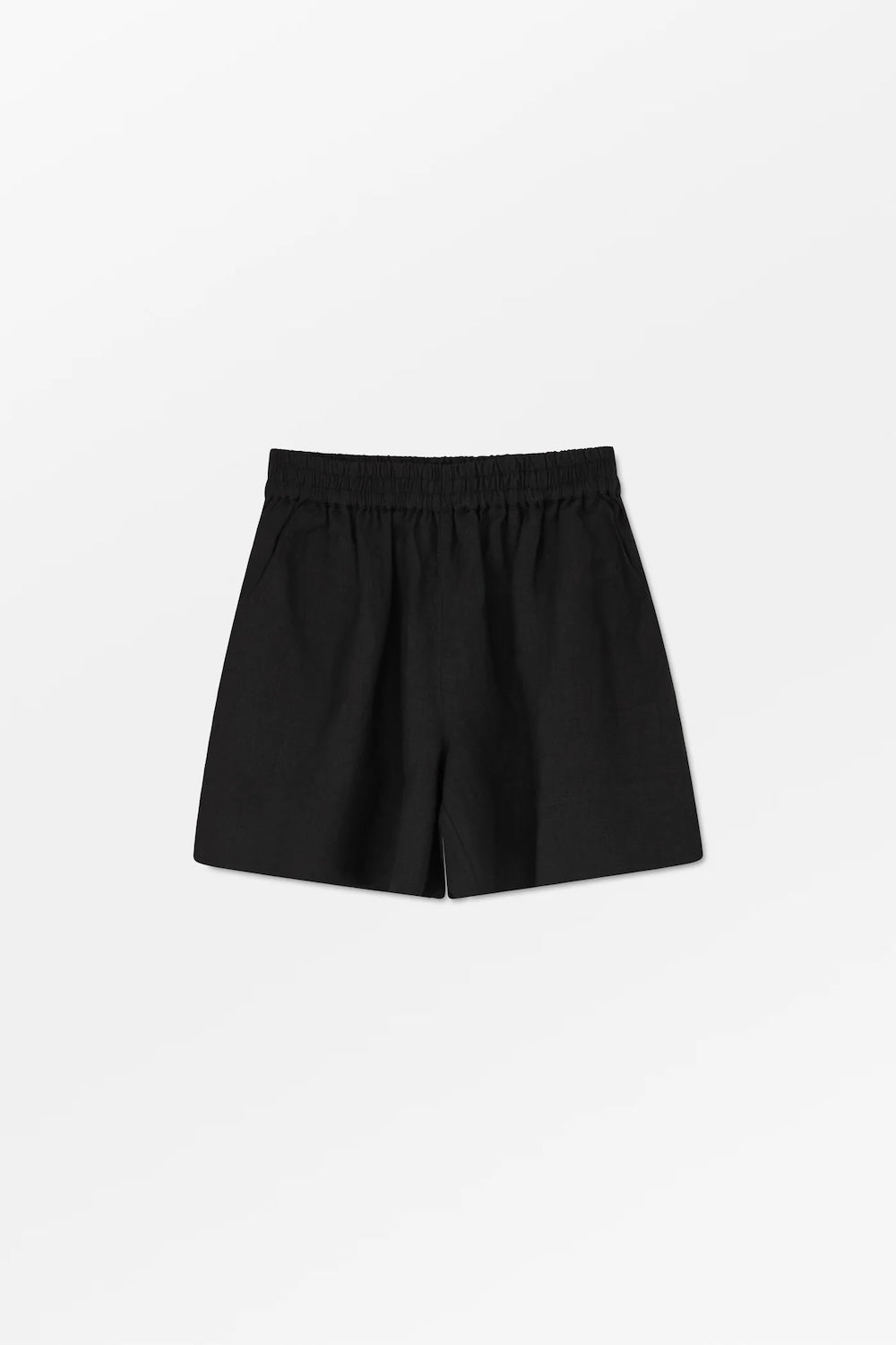 Vetiver Shorts in Black