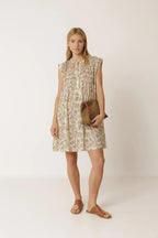 Sleeveless Dress in Khaki Paisley