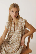 Sleeveless Dress in Khaki Paisley