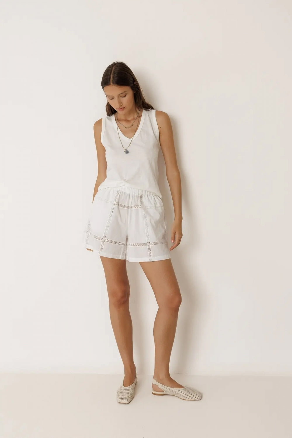 Shorts in White
