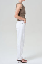 Miro Relaxed Barrel Leg Jean in Soft White