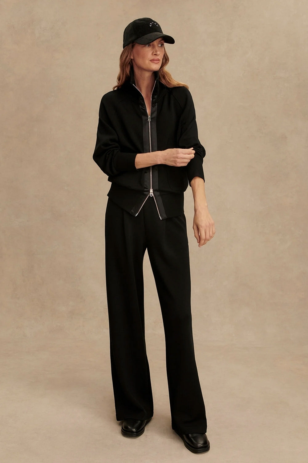 Roxbury Zip Through in Black
