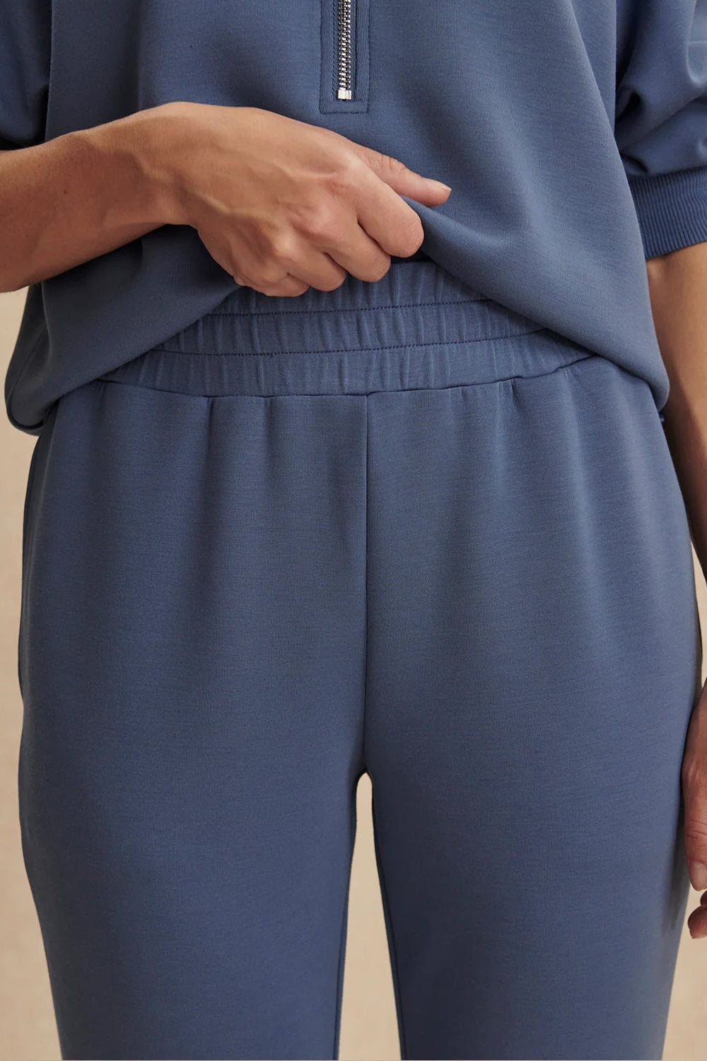 The Slim Cuff Pant 27.5 in Bijou Blue