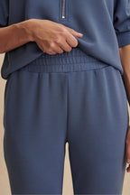 The Slim Cuff Pant 27.5 in Bijou Blue