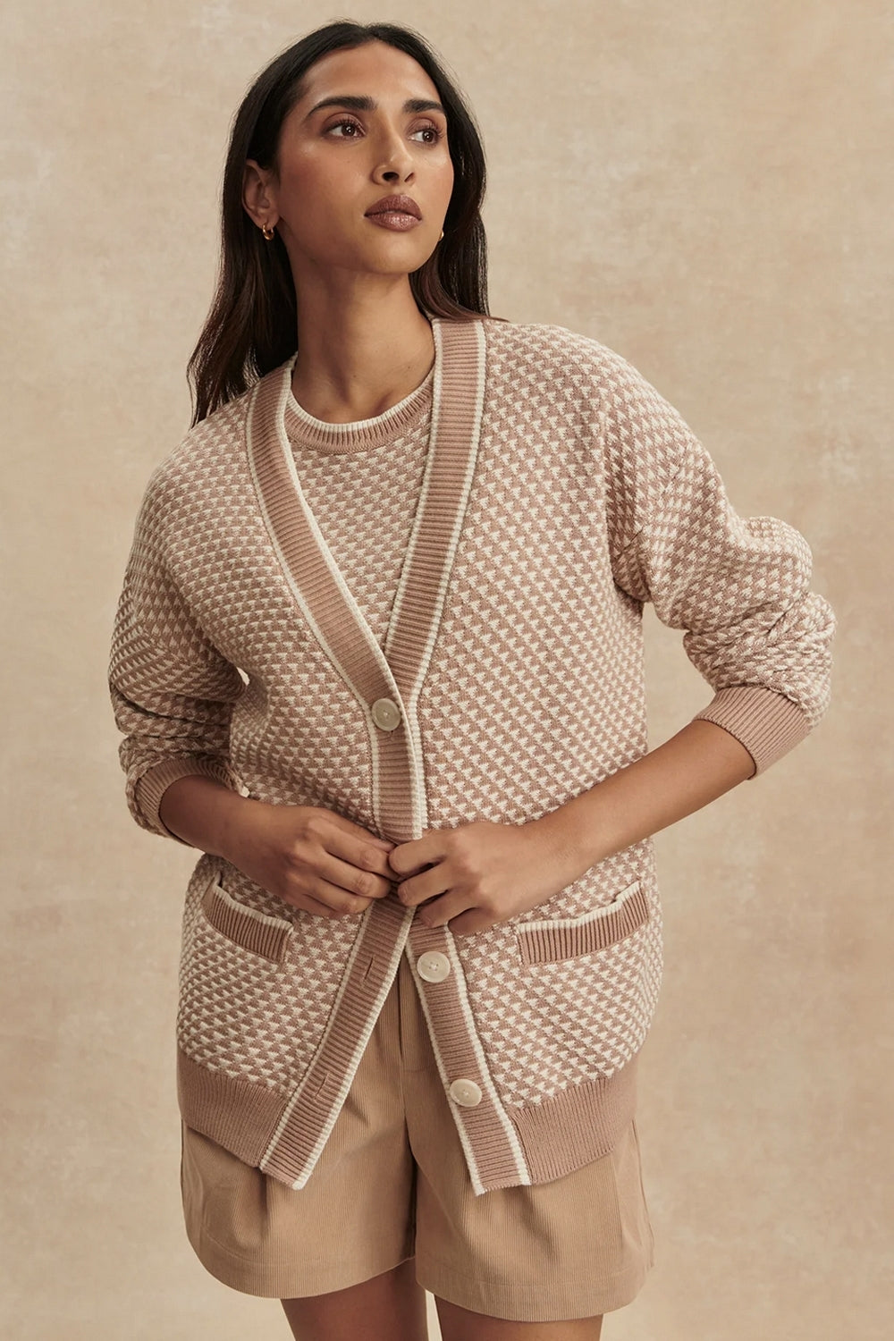Tarran Stitch Knit Cardigan in Light Taupe