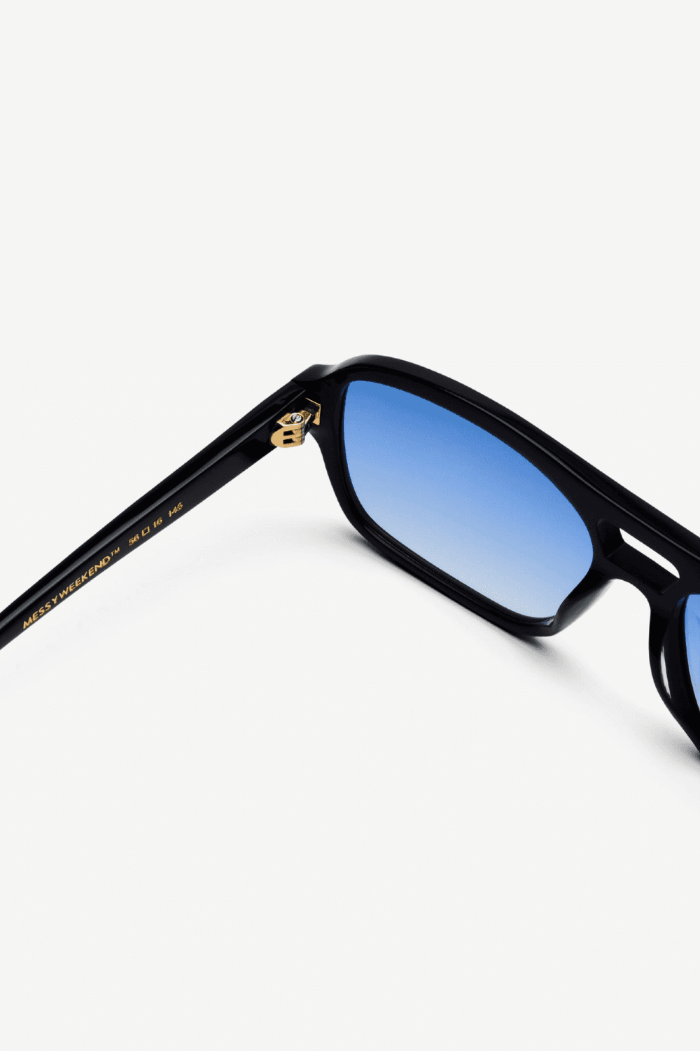Burt Sunglasses in Gradient Blue Black