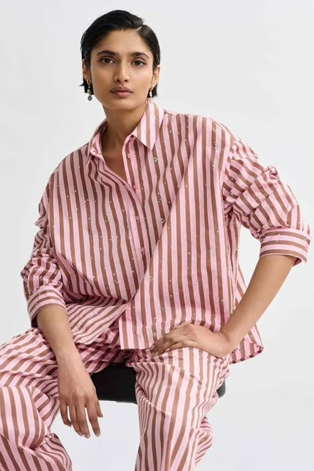 Jelief Rhinestone Shirt in Brown/Pink