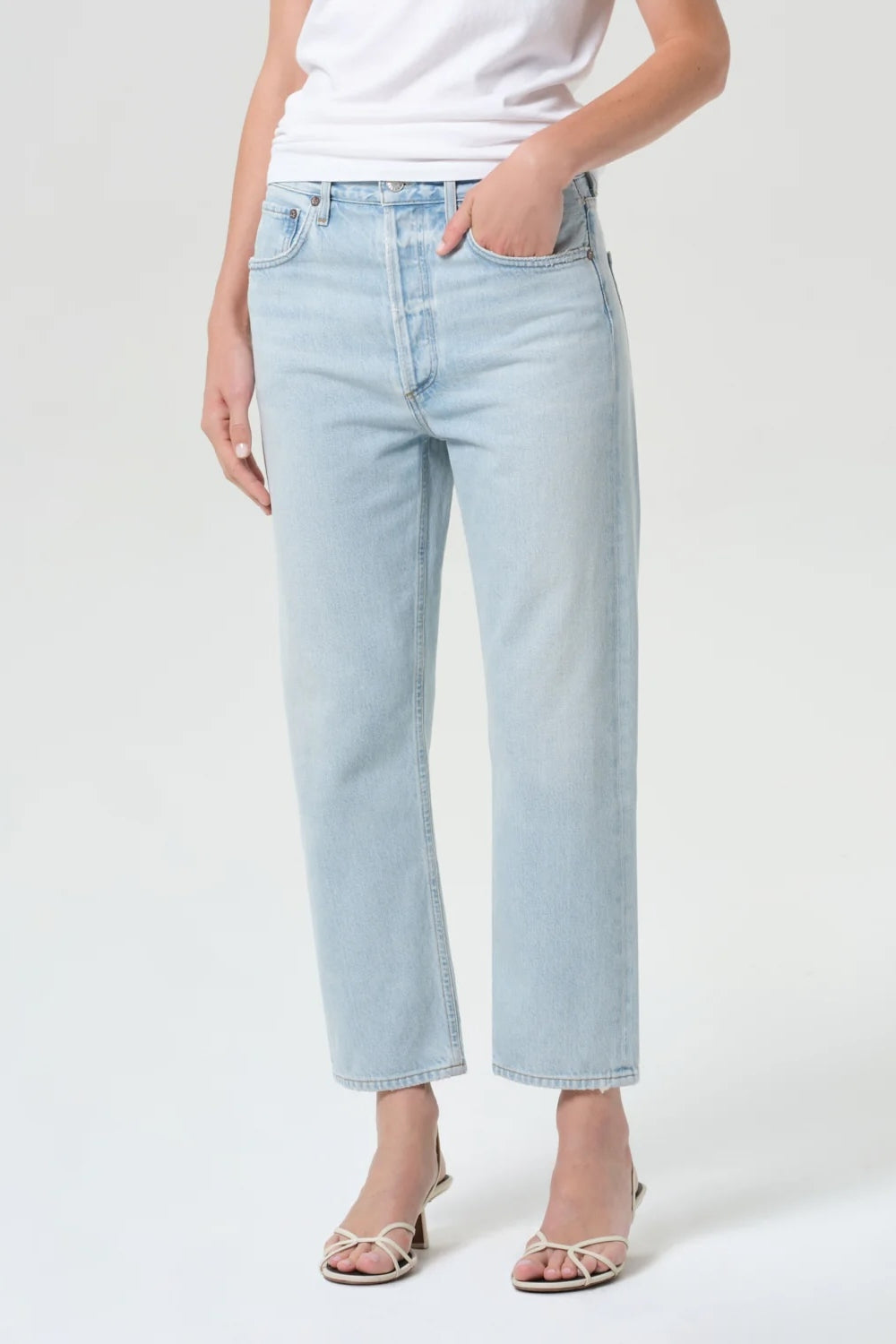 90s Crop Mid Rise Loose Straight Jean in Distraction