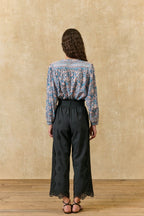 Jane Shirt in Blue Mountain Aviens