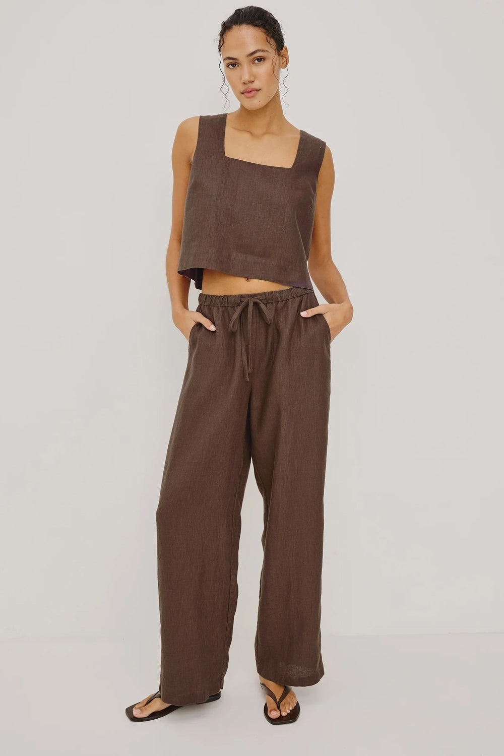 Emmie Linen Trousers in Espresso