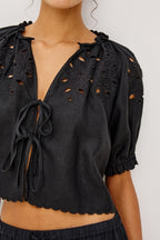 Lizbeth Linen Top in Black