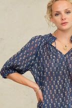 Ari Print Short Sleeve Top in Indigo