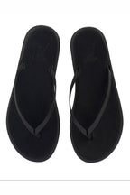 Saionara Leather Flip Flop in Black