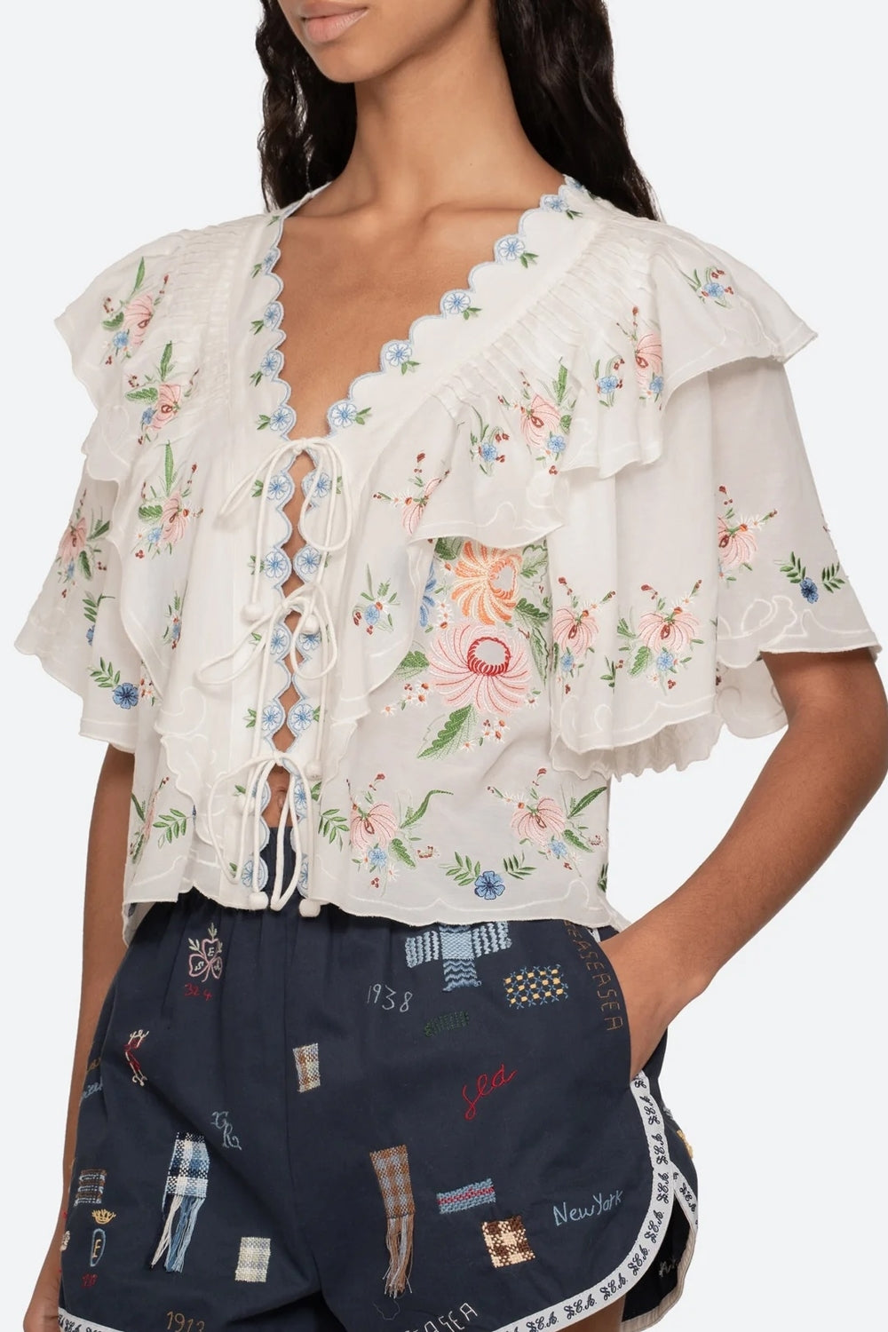 Serafina Embroidery Short Sleeve Top in Cream