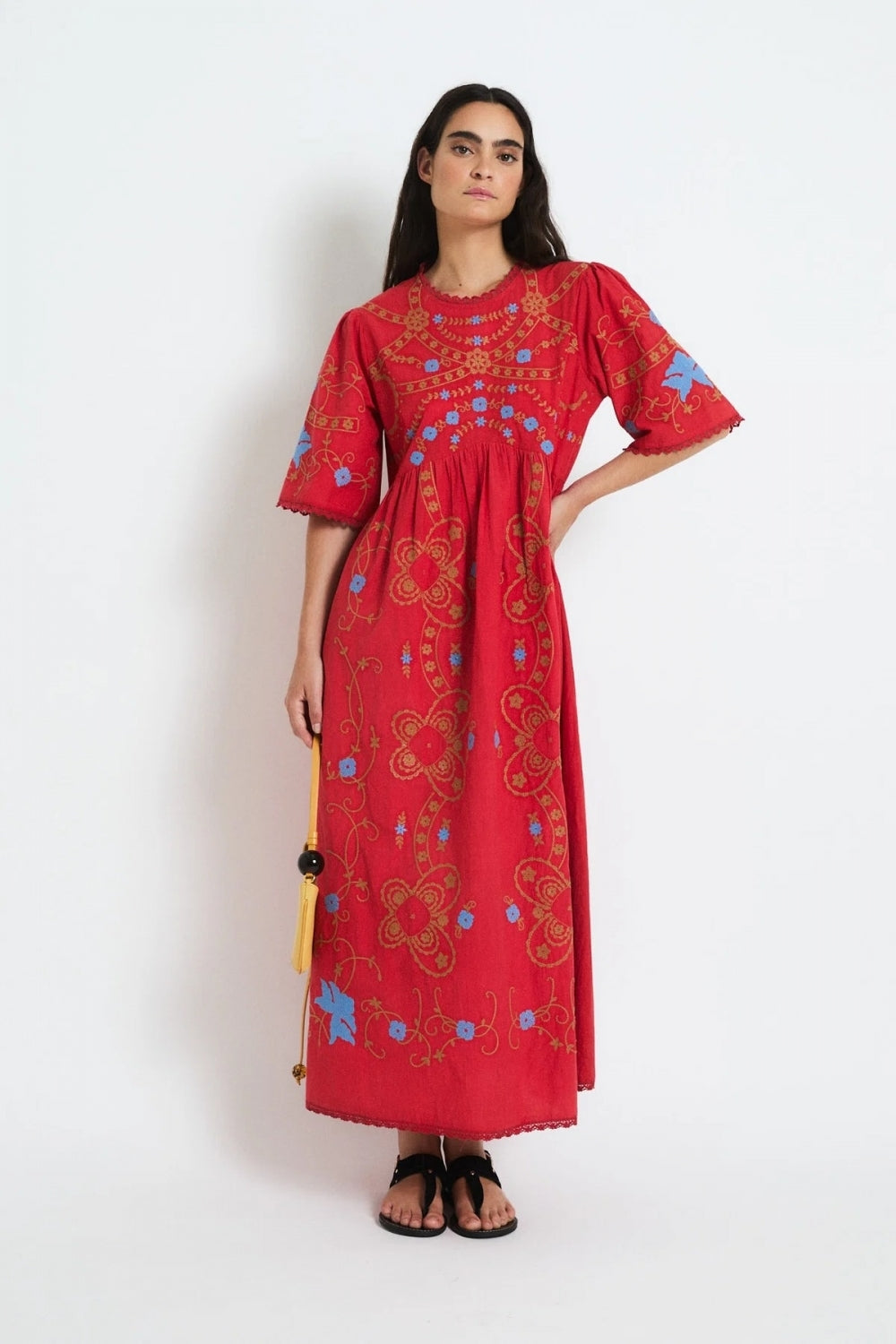Amapola Embroidery Dress in Rojo
