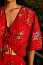 Amapola Embroidery Blouse in Rojo