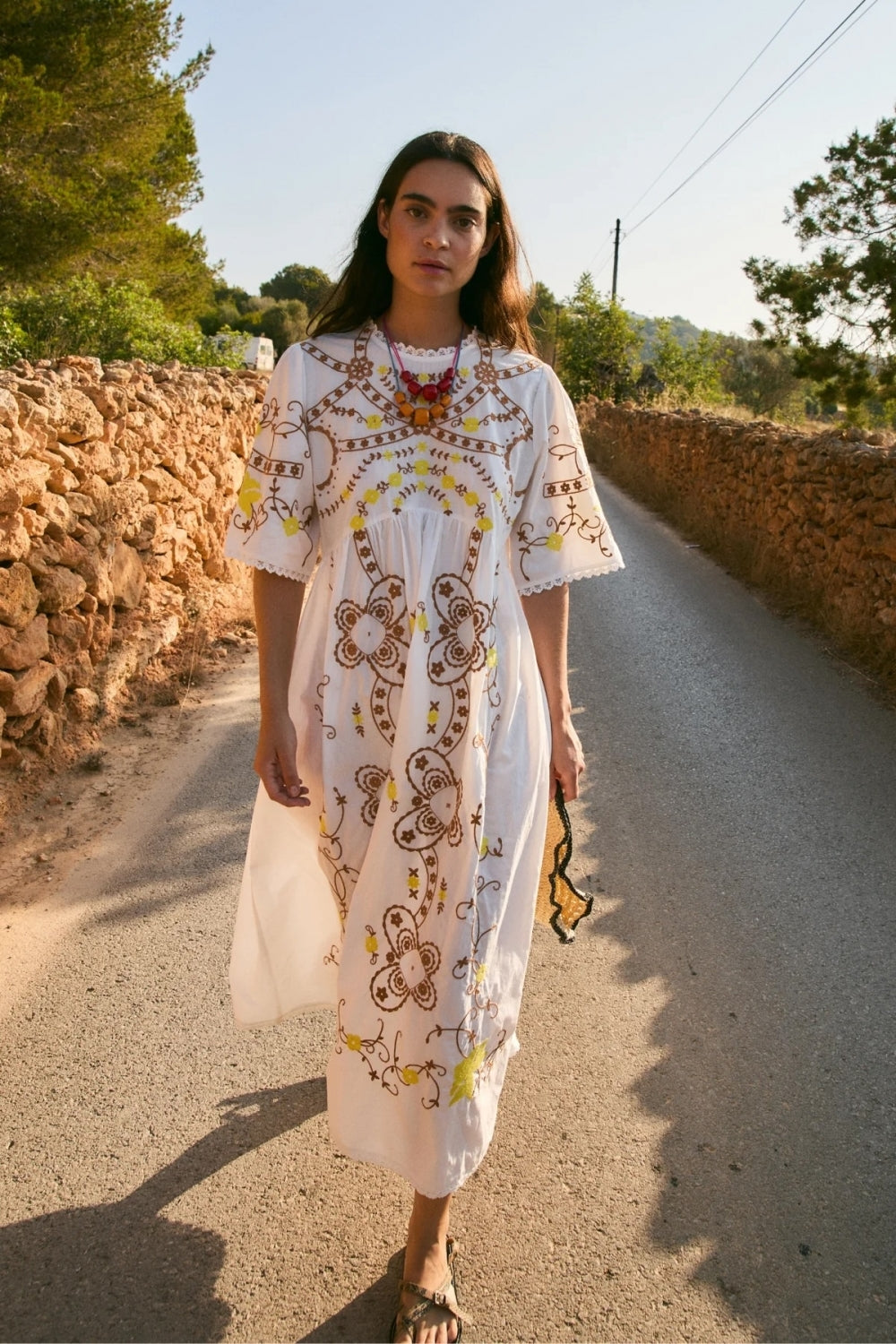 Amapola Embroidery Dress in Crudo