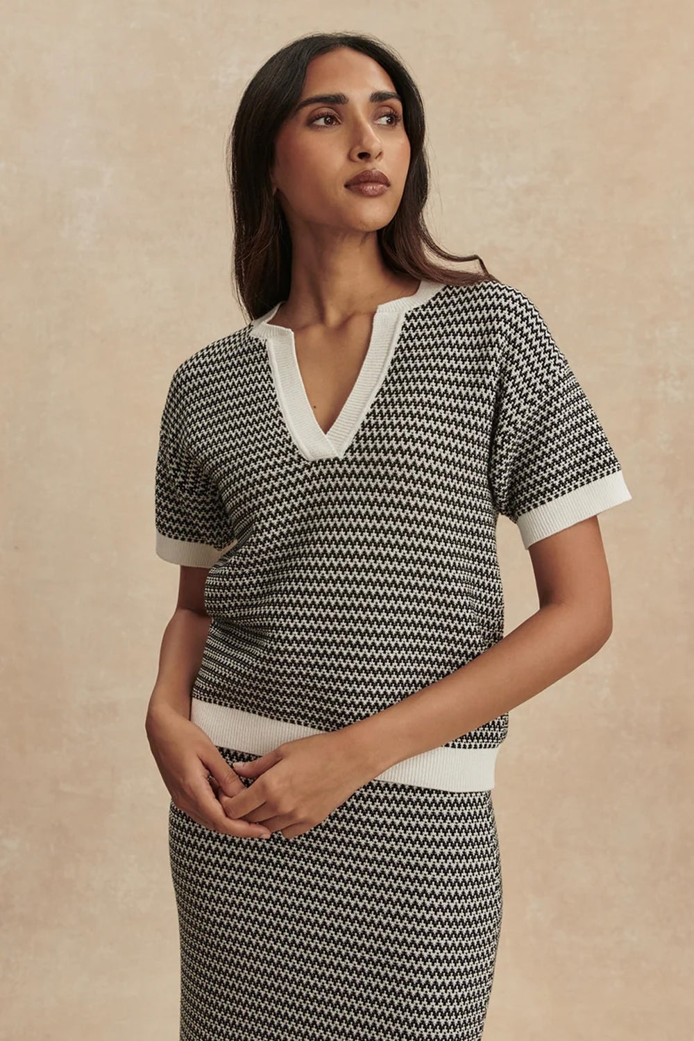 Dora Knit Top 2.0 in Snow White/Black