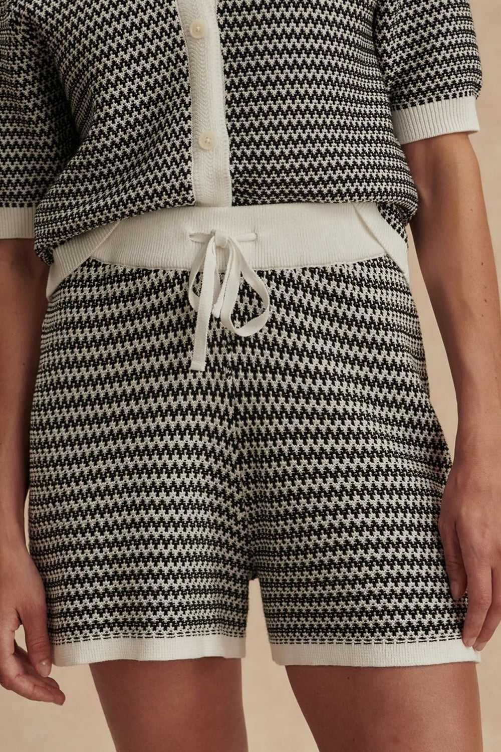 Villiers Knit Shorts in Snow White/Black