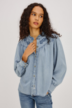 Alanna Blouse in Medium Cloud Wash