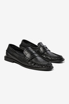 PAVEMENT Elmira Loafer in Black Leather