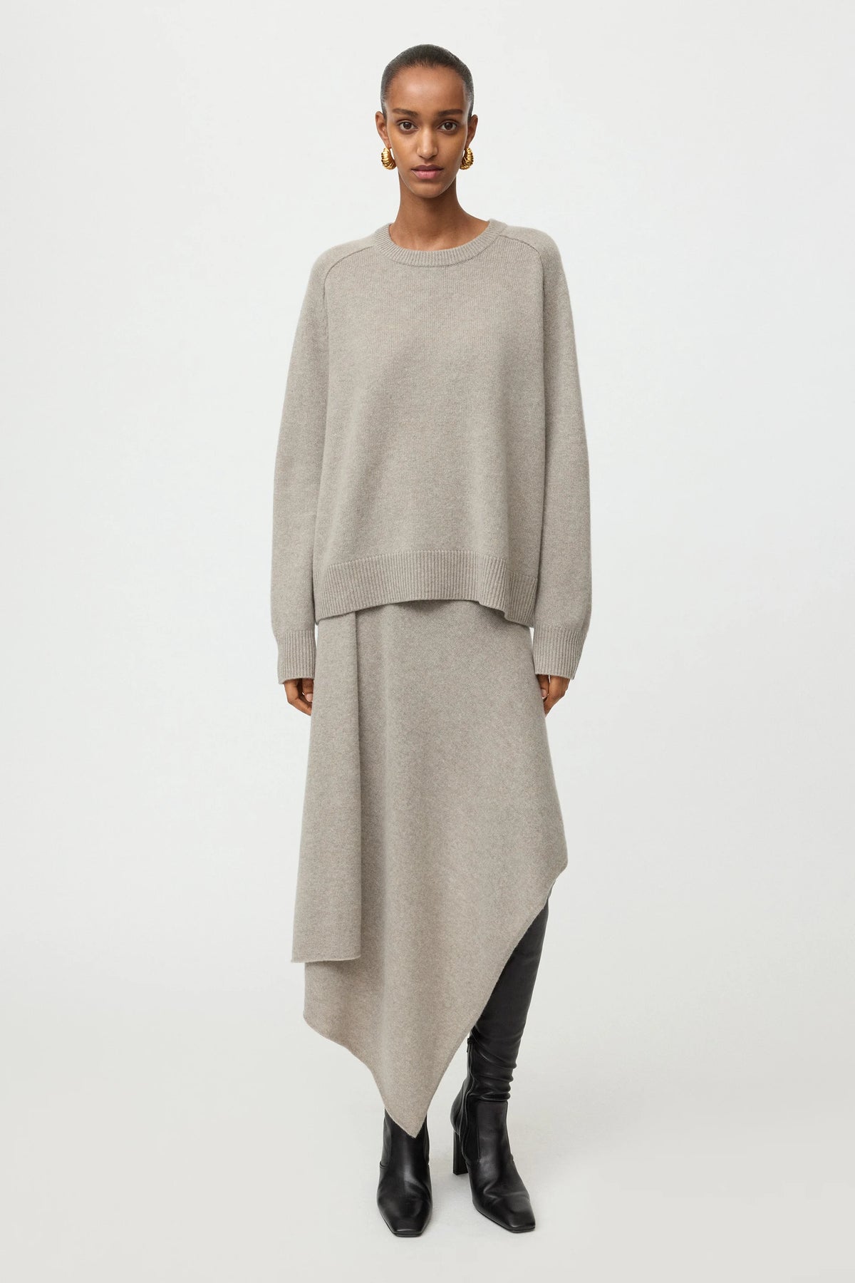 SOFT GOAT Boyfriend Crewneck in Greige