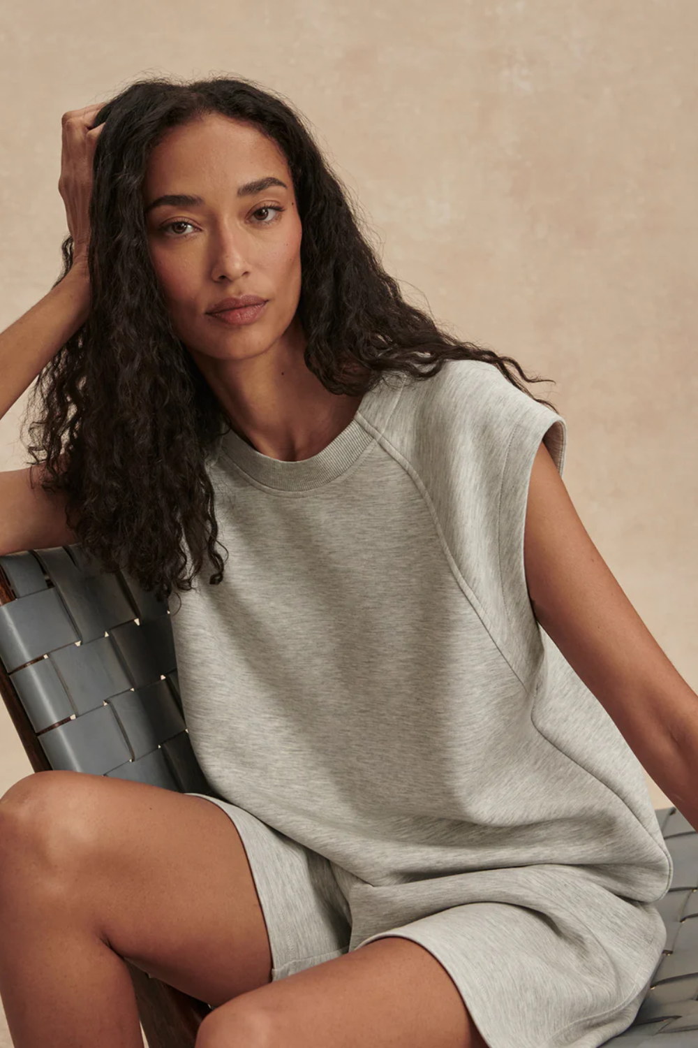 Varley Salome Raglan Tee in Light Grey Marl