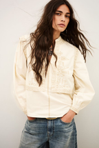 Laura Blouse in Ecru