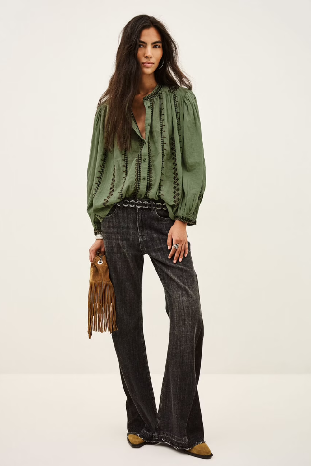 Mona Shirt in Amande