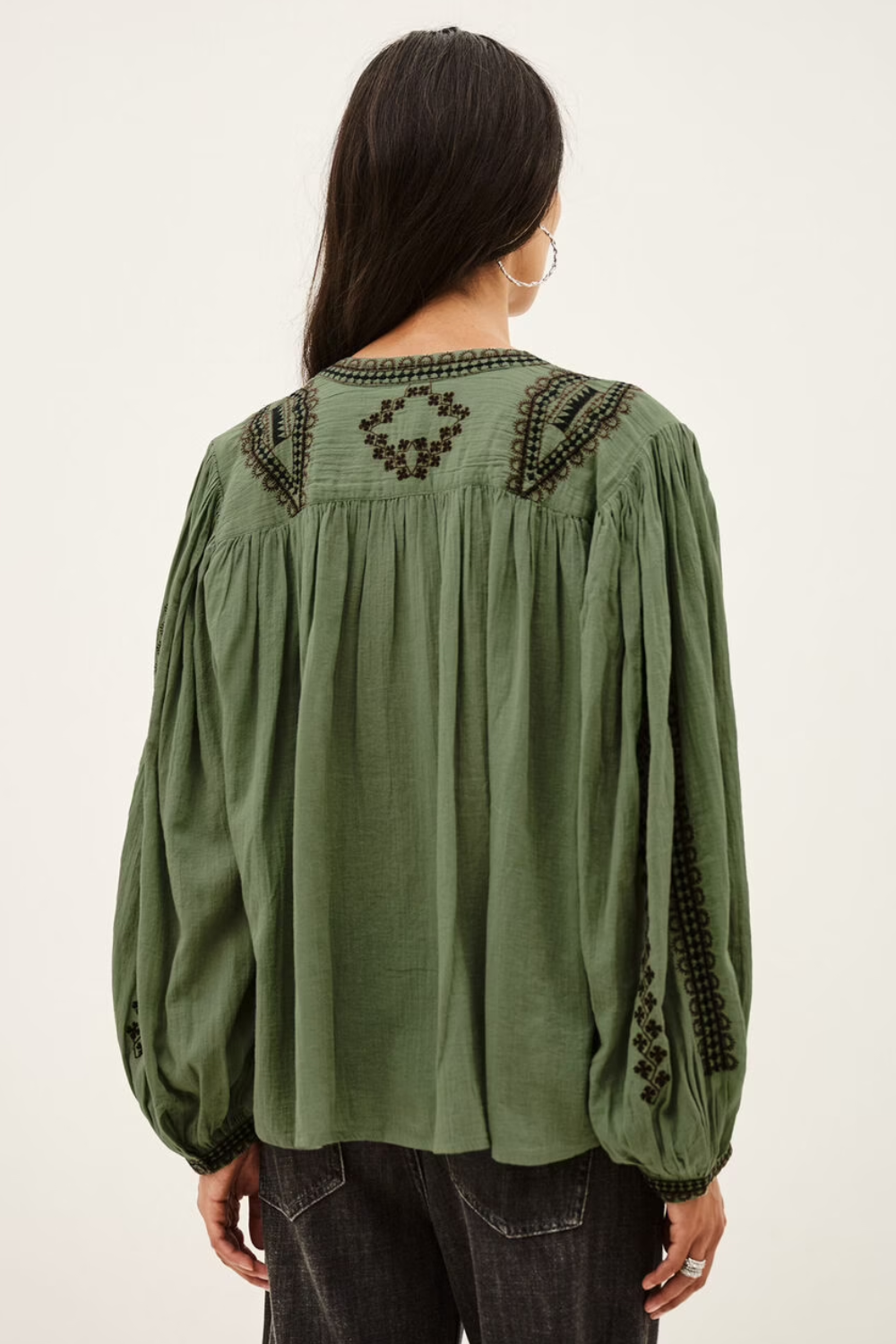 Mona Shirt in Amande