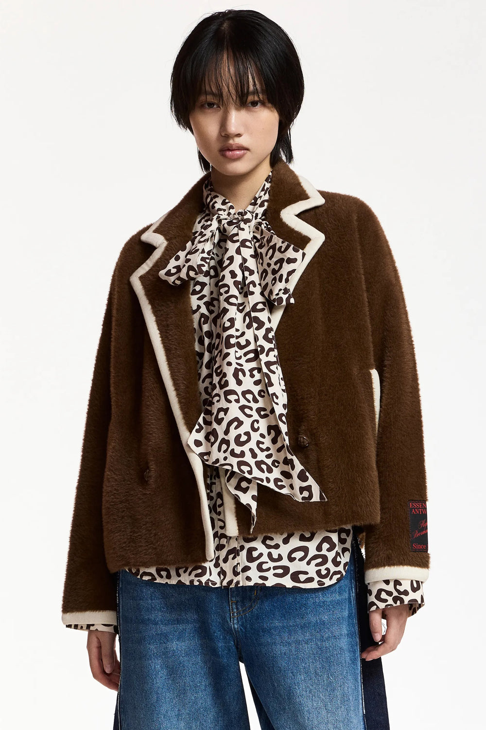 Essentiel Antwerp Kugar Brown Cardigan with White Contrast Trim