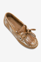 PAVEMENT Magda Loafers in Sand/White Leather
