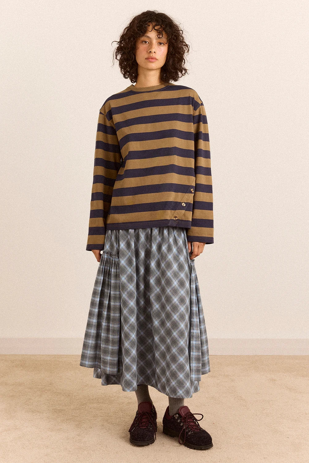 Damson Madder Scottie Long Sleeve Tee in Olive Stripe