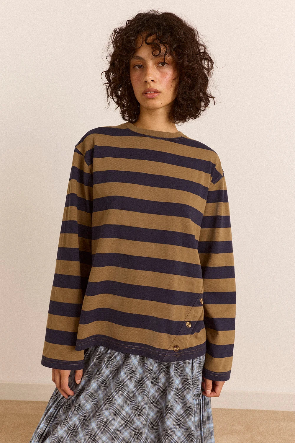 Damson Madder Scottie Long Sleeve Tee in Olive Stripe
