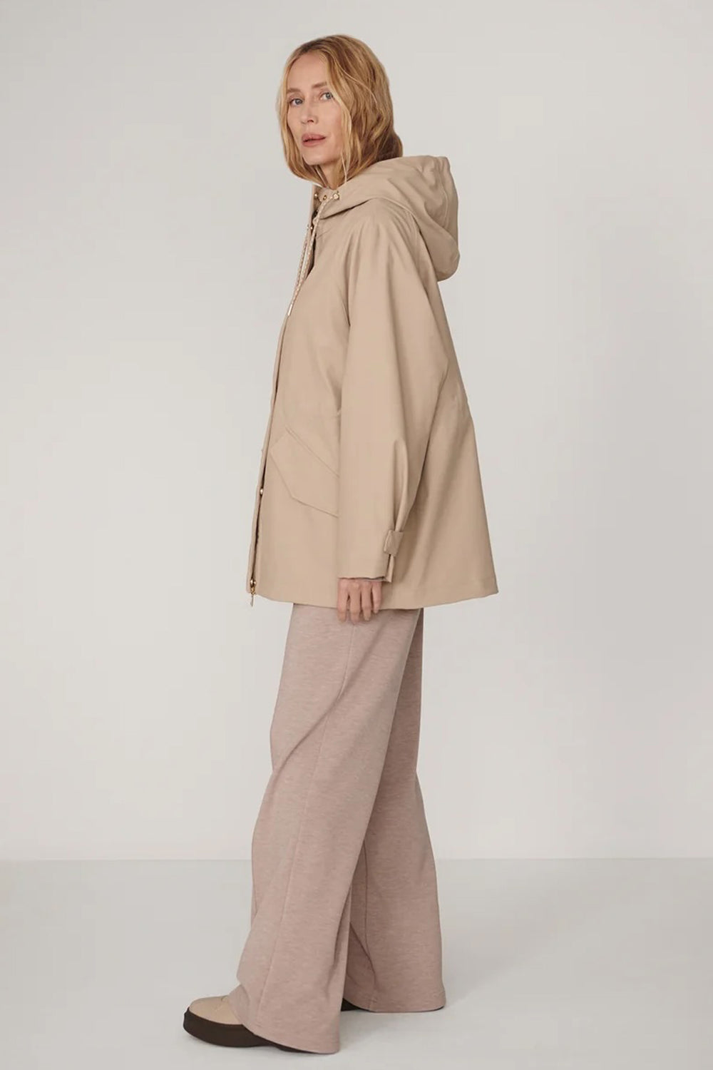 Varley Orlen Short Rain Jacket in Light Taupe